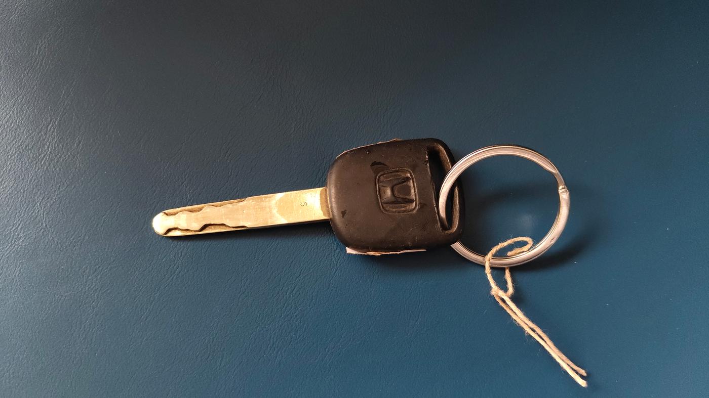 2013 Honda Brio S MT, Petrol, Manual, 90,037 km, Key Close Up