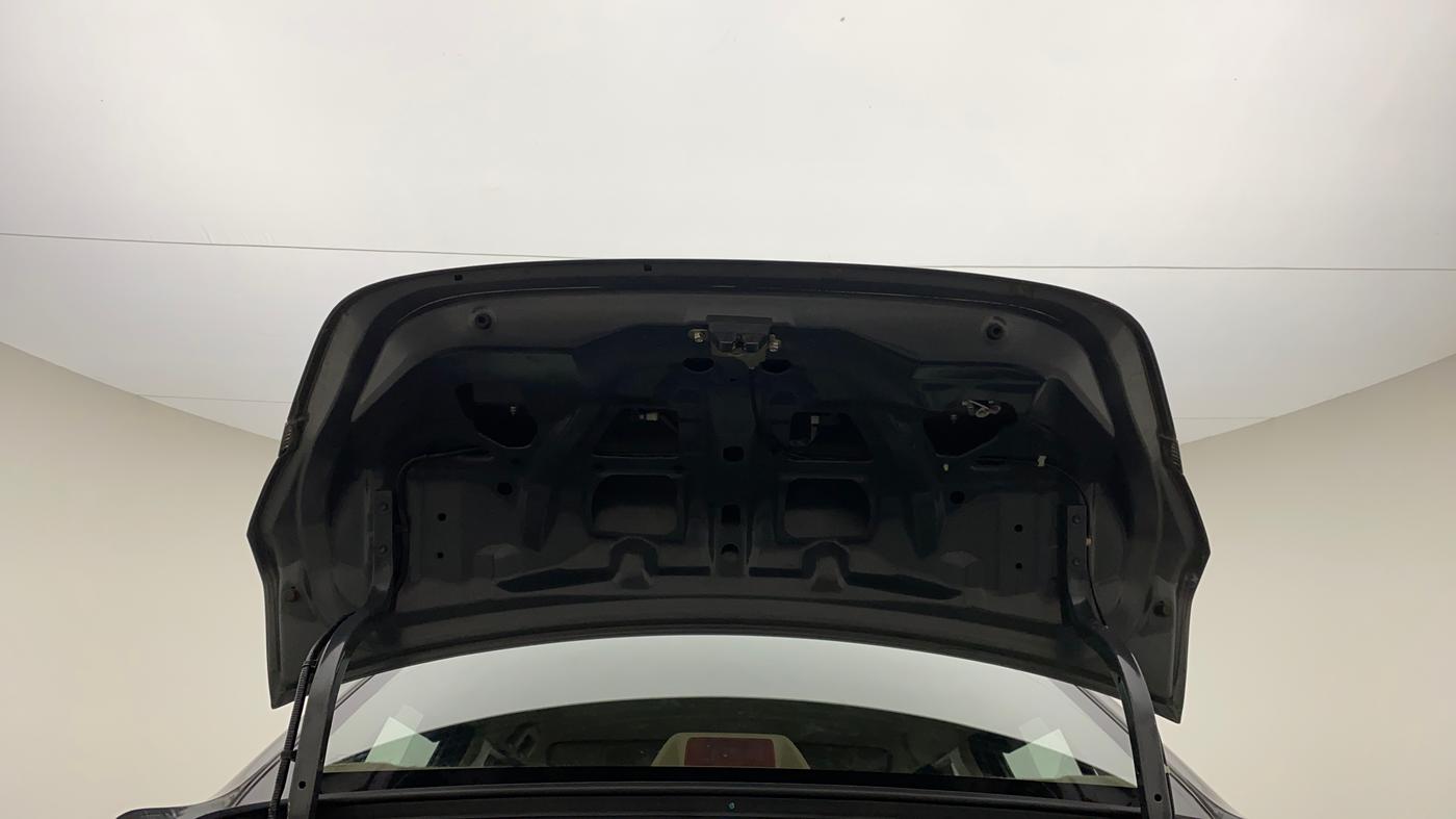 2013 Maruti Swift Dzire VXI, Petrol, Manual, 77,448 km, Boot Door Open