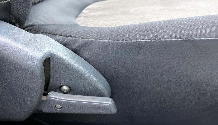 2018 Maruti Alto 800 LXI, Petrol, Manual, 21,001 km, Driver Side Adjustment Panel