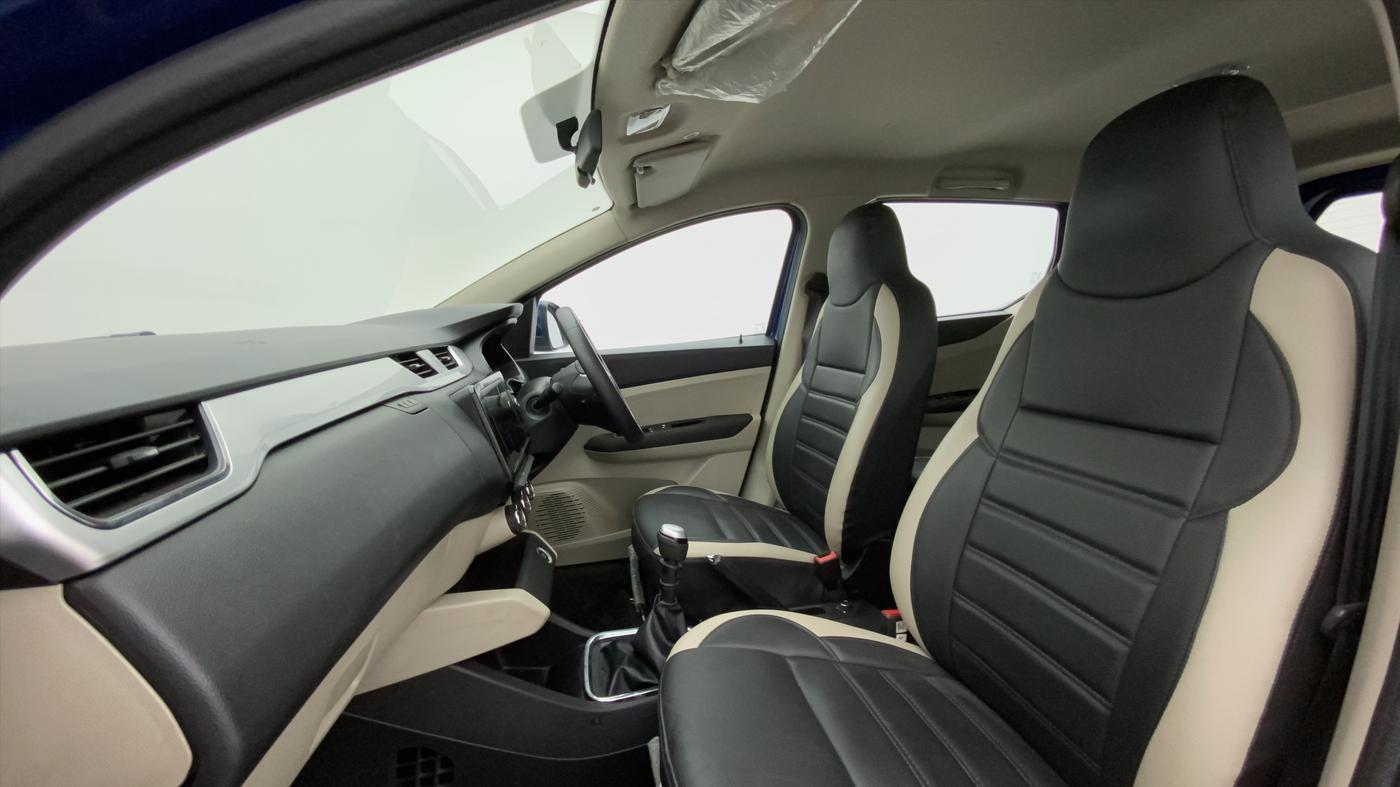 2019 Renault TRIBER RXZ, Petrol, Manual, 55,123 km, Right Side Front Door Cabin