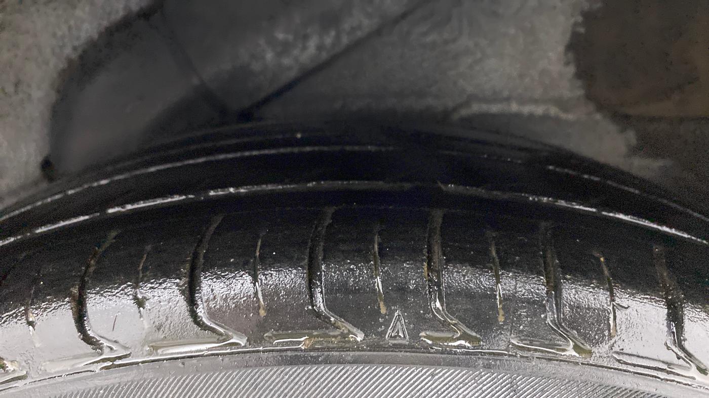 2011 Hyundai i10 MAGNA 1.2, Petrol, Manual, 85,377 km, Left Rear Tyre Tread