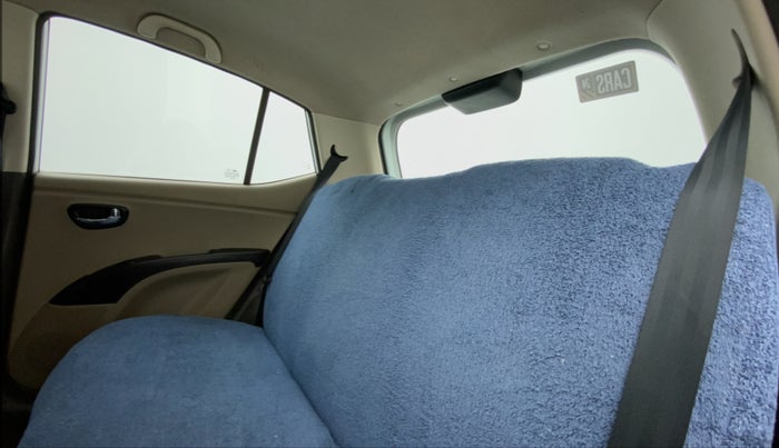 2011 Hyundai i10 MAGNA 1.2, Petrol, Manual, 85,377 km, Right Side Rear Door Cabin