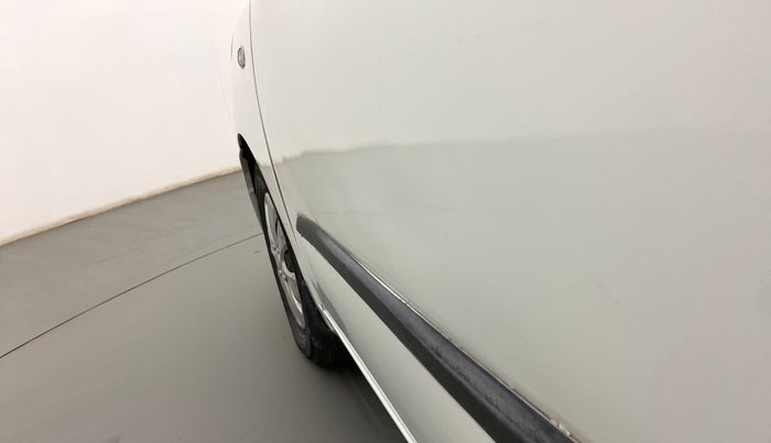 2011 Hyundai i10 MAGNA 1.2, Petrol, Manual, 85,377 km, Front passenger door - Slightly dented