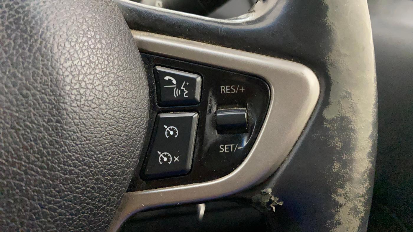 2018 Tata Hexa XT 4X2 7 STR, Diesel, Manual, 92,093 km, Adaptive Cruise Control