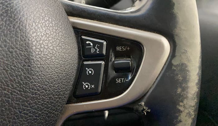 2018 Tata Hexa XT 4X2 7 STR, Diesel, Manual, 92,013 km, Adaptive Cruise Control