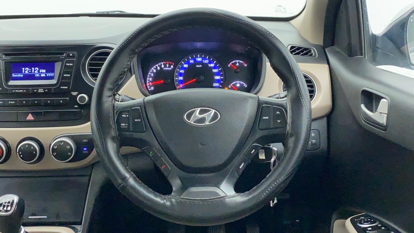 2015 Hyundai Xcent S 1.2, Petrol, Manual, 36,438 km, Steering Wheel Close Up