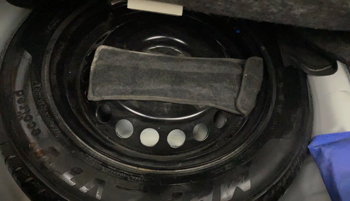 2021 Maruti Baleno ZETA PETROL 1.2, CNG, Manual, 79,467 km, Spare Tyre