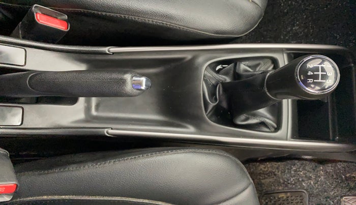 2021 Maruti Baleno ZETA PETROL 1.2, CNG, Manual, 79,467 km, Gear Lever