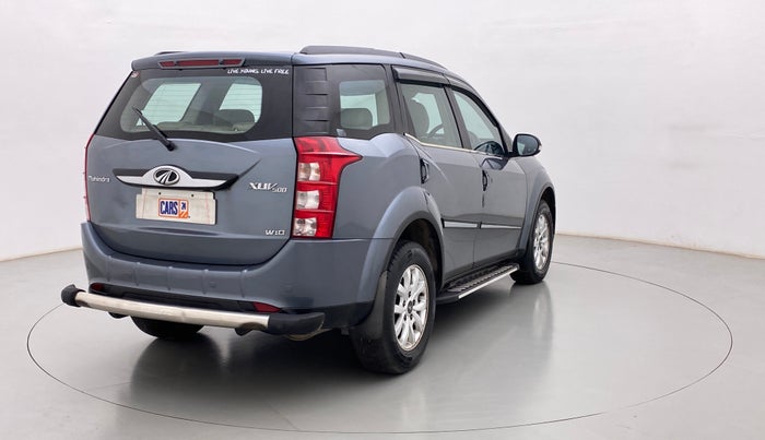 2016 Mahindra XUV500 W10, Diesel, Manual, 60,919 km, Right Back Diagonal