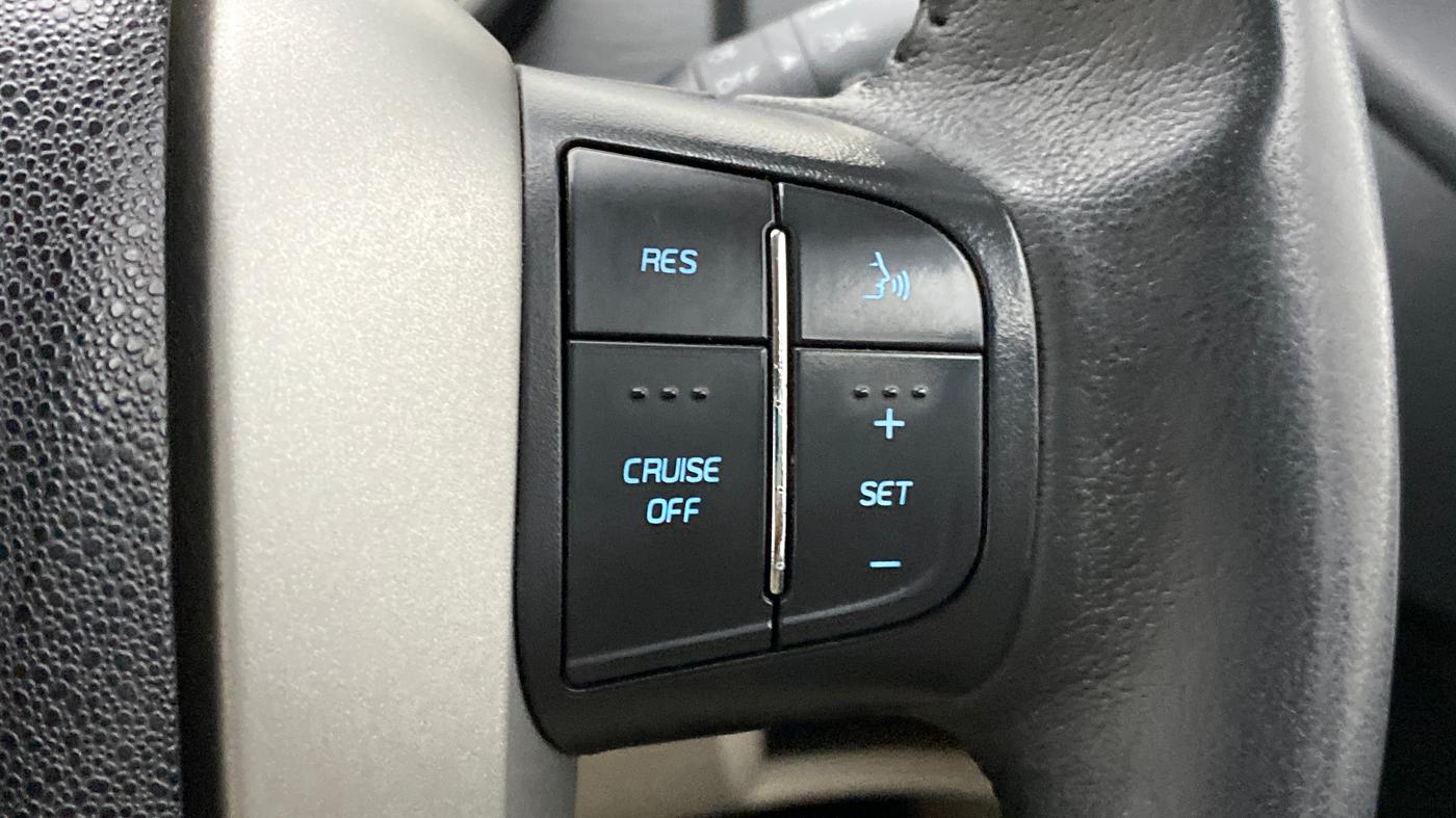 2016 Mahindra XUV500 W10, Diesel, Manual, 60,919 km, Adaptive Cruise Control