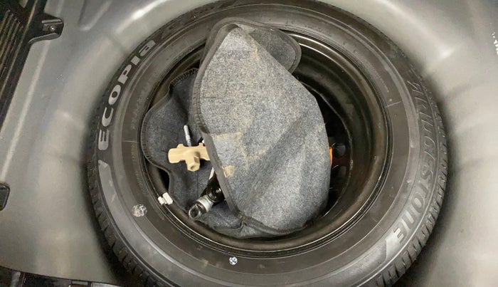 2021 Hyundai NEW I20 SPORTZ 1.2 MT, Petrol, Manual, 13,513 km, Spare Tyre