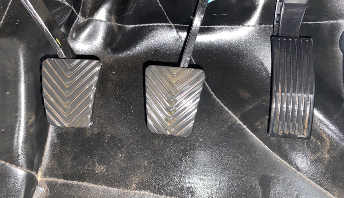 2022 Hyundai NEW I20 SPORTZ 1.2 MT, Petrol, Manual, 16,877 km, Pedals