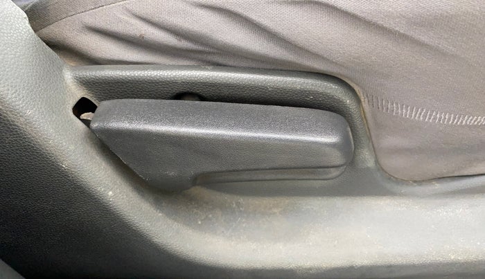 2012 Maruti Ritz VXI, Petrol, Manual, 31,445 km, Driver Side Adjustment Panel