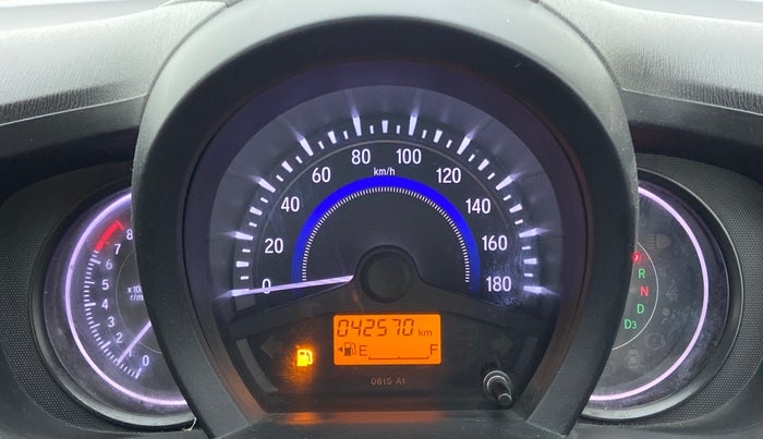 2016 Honda Brio VX AT, Petrol, Automatic, 42,570 km, Odometer Image