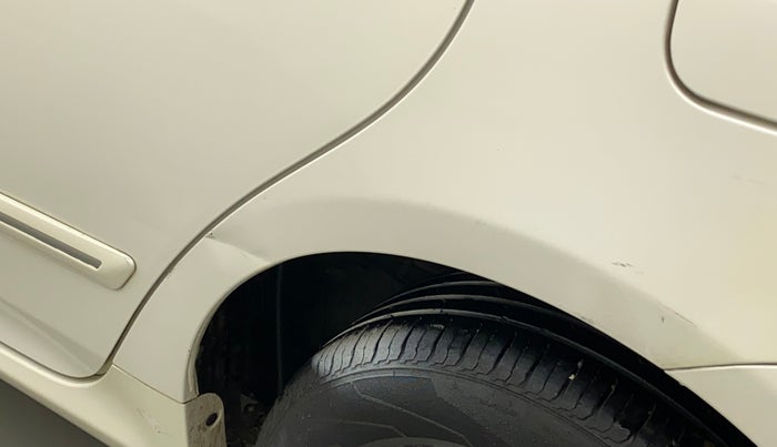 2011 Toyota Corolla Altis G PETROL, Petrol, Manual, 1,03,490 km, Left quarter panel - Minor scratches