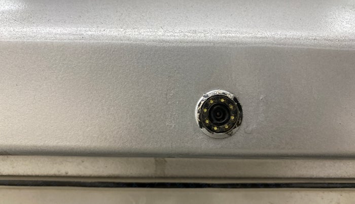 2017 Mahindra TUV300 T8, Diesel, Manual, 70,081 km, Parking Camera