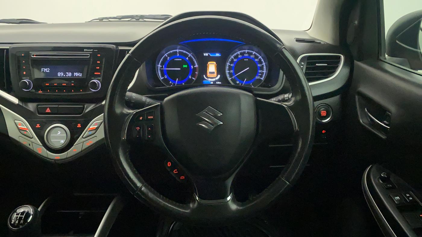2017 Maruti Baleno ZETA DIESEL 1.3, Diesel, Manual, 34,450 km, Steering Wheel Close Up