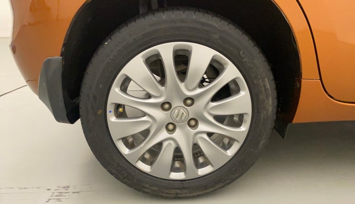 2017 Maruti Baleno ZETA DIESEL 1.3, Diesel, Manual, 34,450 km, Right Rear Wheel
