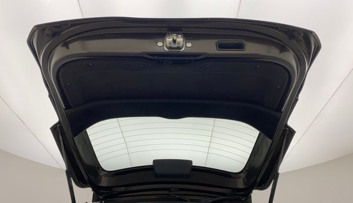 2018 Honda BR-V 1.5L I-VTEC V CVT, Petrol, Automatic, 61,138 km, Boot Door Open