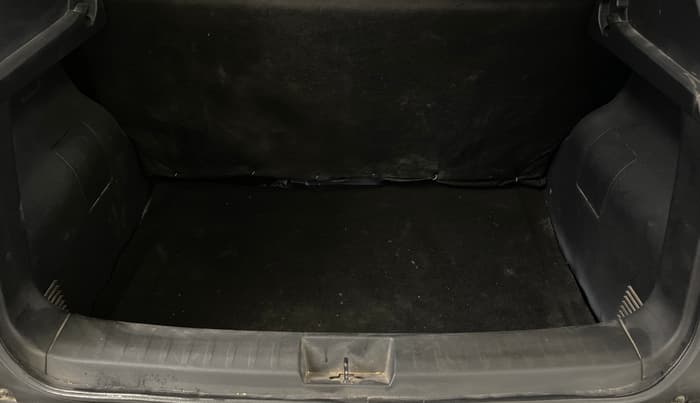 2021 Nissan MAGNITE XE, Petrol, Manual, 63,682 km, Boot Inside