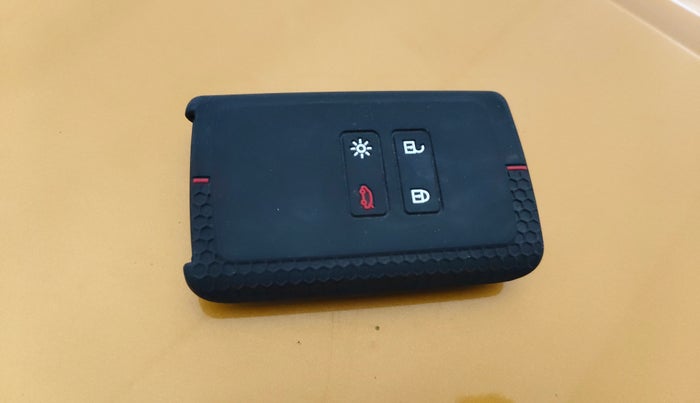 2022 Renault TRIBER RXZ, Petrol, Manual, 36,435 km, Key Close Up