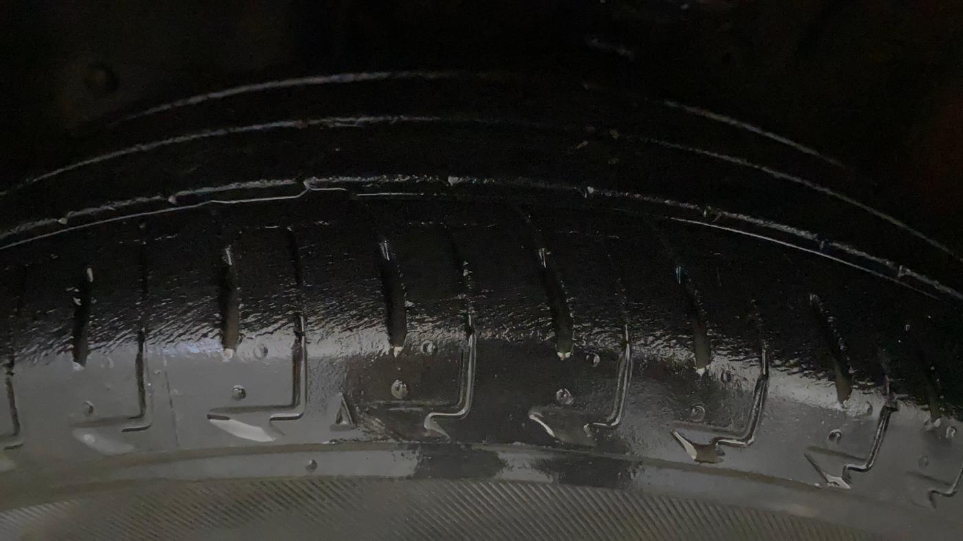 2018 Maruti IGNIS DELTA 1.2, Petrol, Manual, 33,582 km, Left Front Tyre Tread