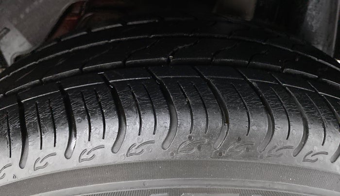 2019 Ford New Figo 1.2 TITANIUM, Petrol, Manual, 14,845 km, Left Rear Tyre Tread