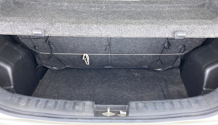 2012 Maruti Swift LXI D, Petrol, Manual, 85,032 km, Boot Inside