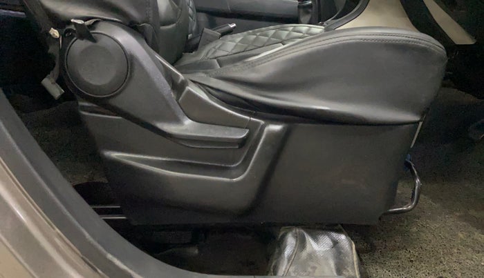 2020 Maruti New Wagon-R ZXI 1.2, Petrol, Manual, 25,955 km, Driver Side Adjustment Panel