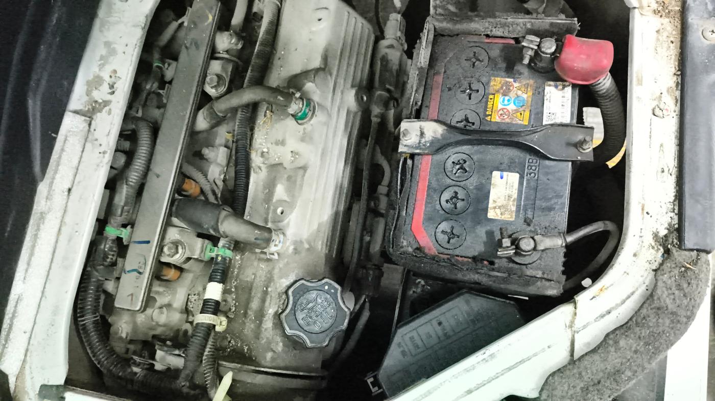 2022 Maruti Eeco 7 STR STD(O), Petrol, Manual, 47,917 km, Engine View - Left