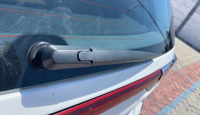 2020 KIA SONET GTX PLUS 1.0 DCT, Petrol, Automatic, 1,35,170 km, Rear Wiper