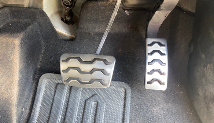 2020 KIA SONET GTX PLUS 1.0 DCT, Petrol, Automatic, 1,35,170 km, Pedals