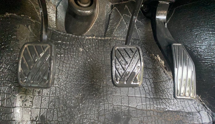 2018 Maruti IGNIS SIGMA 1.2, Petrol, Manual, 57,597 km, Pedals