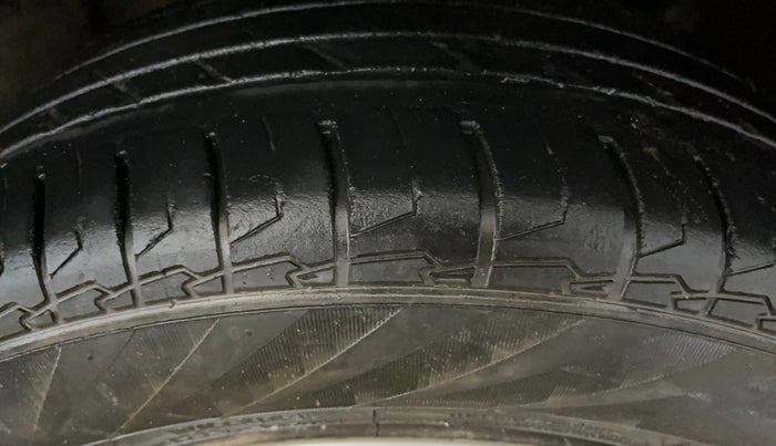 2020 Hyundai VENUE S 1.0 TURBO MT, Petrol, Manual, 97,125 km, Right Front Tyre Tread