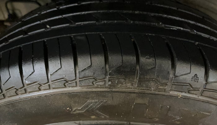 2020 Hyundai VENUE S 1.0 TURBO MT, Petrol, Manual, 97,125 km, Right Rear Tyre Tread