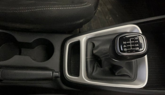 2020 Hyundai VENUE S 1.0 TURBO MT, Petrol, Manual, 97,125 km, Gear Lever