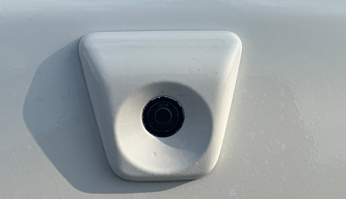 2021 Hyundai GRAND I10 NIOS ASTA 1.2 KAPPA VTVT, Petrol, Manual, 1,37,594 km, Parking Camera