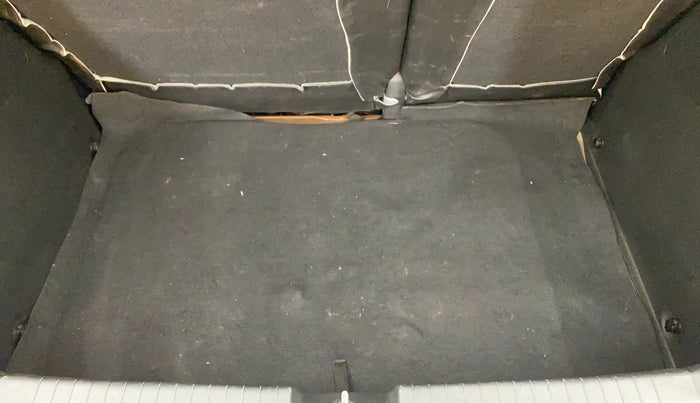 2017 Hyundai i20 Active 1.4 SX, Diesel, Manual, 57,375 km, Boot Inside