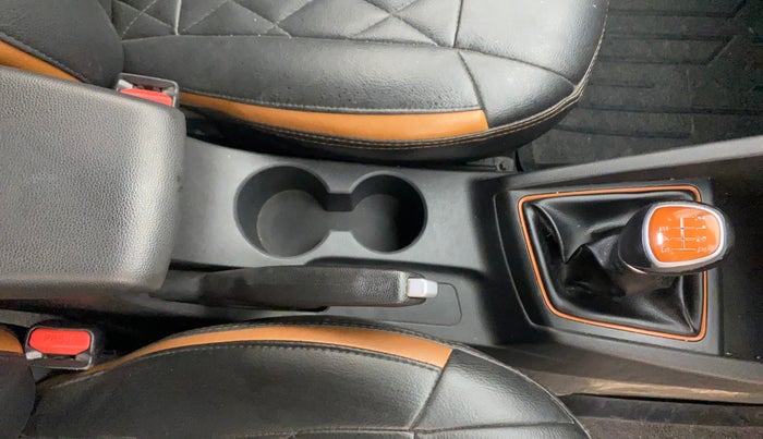 2017 Hyundai i20 Active 1.4 SX, Diesel, Manual, 57,375 km, Gear Lever