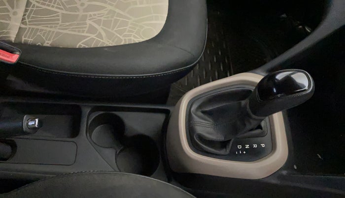 2015 Hyundai Grand i10 ASTA AT 1.2 KAPPA VTVT, Petrol, Automatic, 27,277 km, Gear Lever