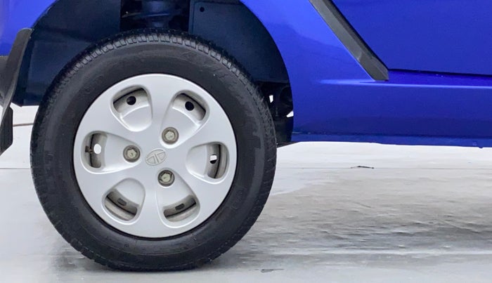 2014 Tata Nano XT TWIST, Petrol, Manual, 8,511 km, Right Rear Wheel