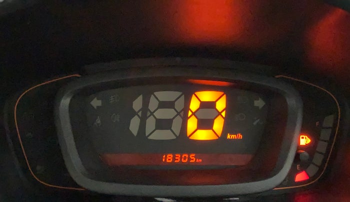 2019 Renault Kwid RXT 1.0 (O), Petrol, Manual, 18,351 km, Odometer Image
