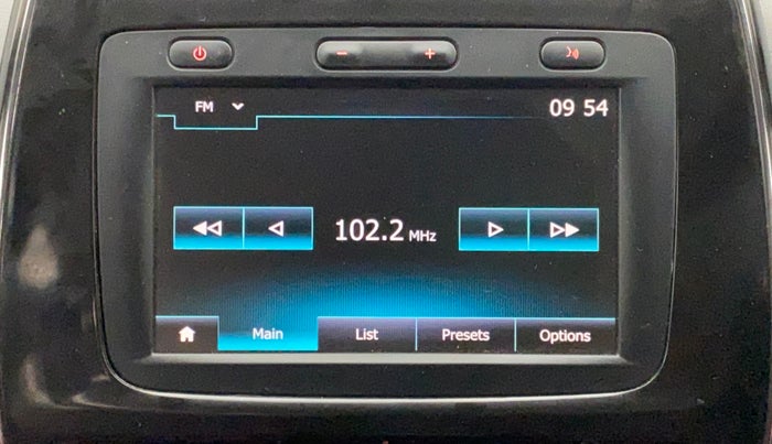 2019 Renault Kwid RXT 1.0 (O), Petrol, Manual, 18,351 km, Infotainment System