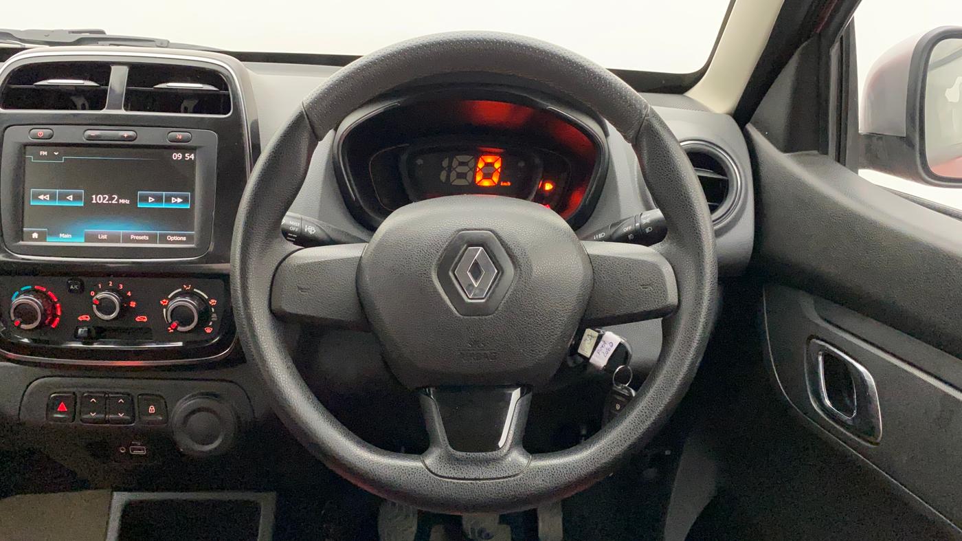 2019 Renault Kwid RXT 1.0 (O), Petrol, Manual, 18,351 km, Steering Wheel Close Up