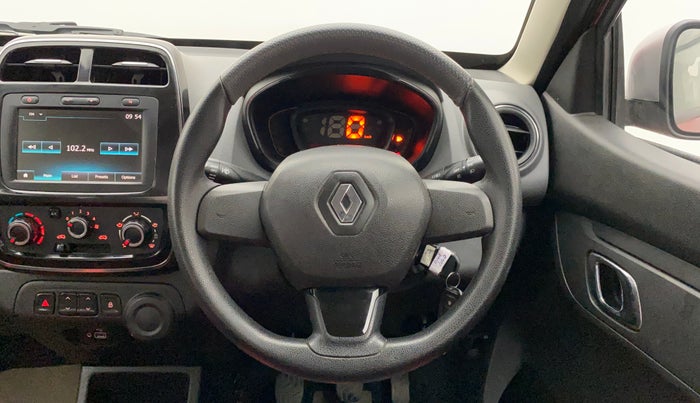 2019 Renault Kwid RXT 1.0 (O), Petrol, Manual, 18,351 km, Steering Wheel Close Up