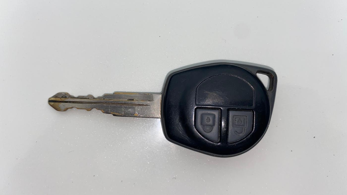2017 Maruti Swift Dzire VXI, Petrol, Manual, 1,30,667 km, Key Close Up