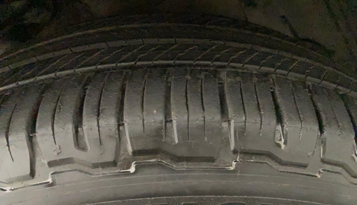 2015 Honda CRV 2.0L I-VTEC 2WD AT, Petrol, Automatic, 60,268 km, Left Rear Tyre Tread