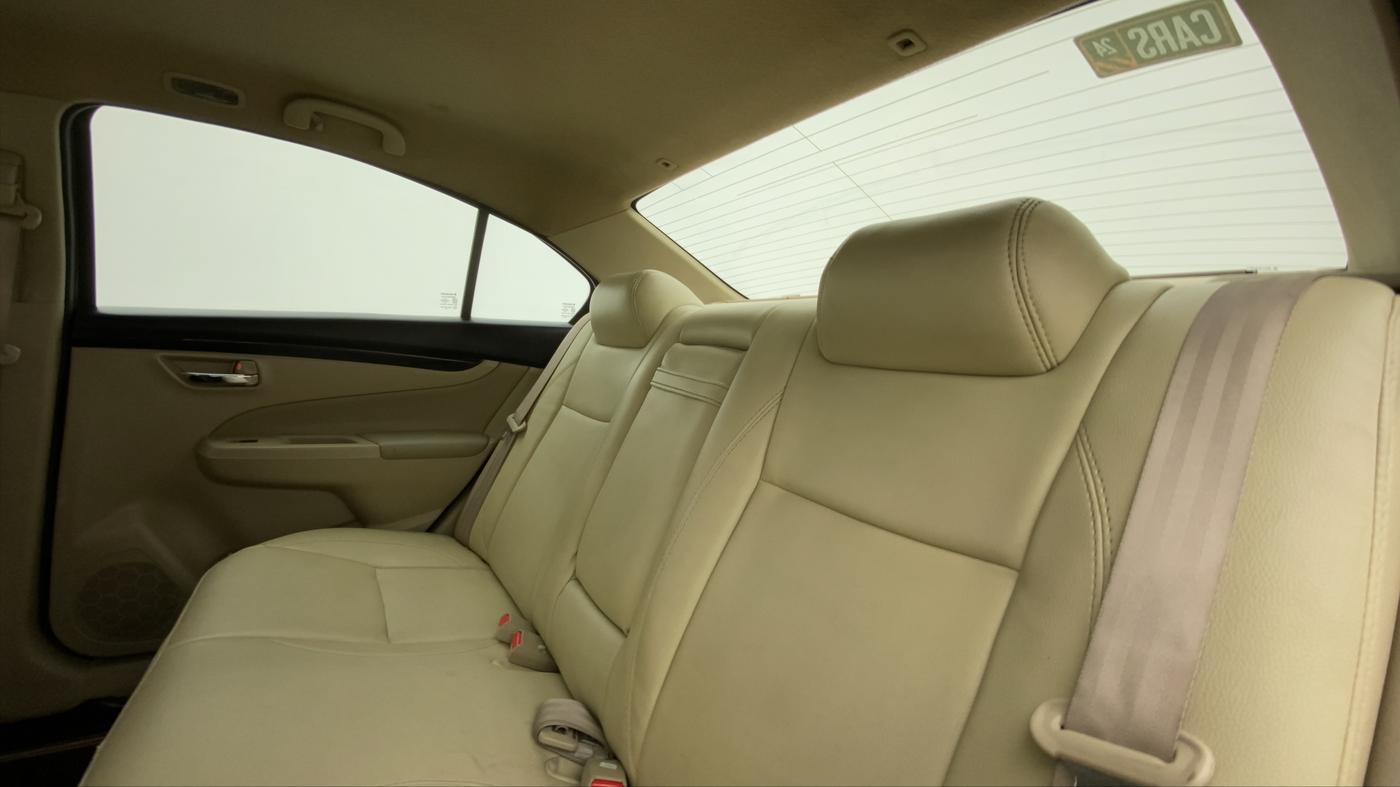 2018 Maruti Ciaz ZETA 1.4  MT PETROL, Petrol, Manual, 64,795 km, Right Side Rear Door Cabin