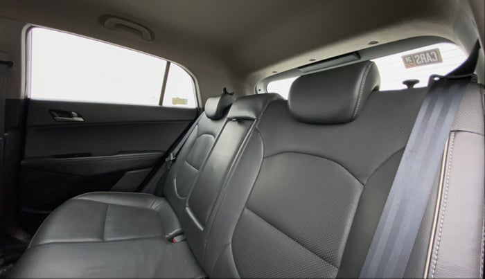 2017 Hyundai Creta SX (O) 1.6 DIESEL, Diesel, Manual, 77,685 km, Right Side Rear Door Cabin