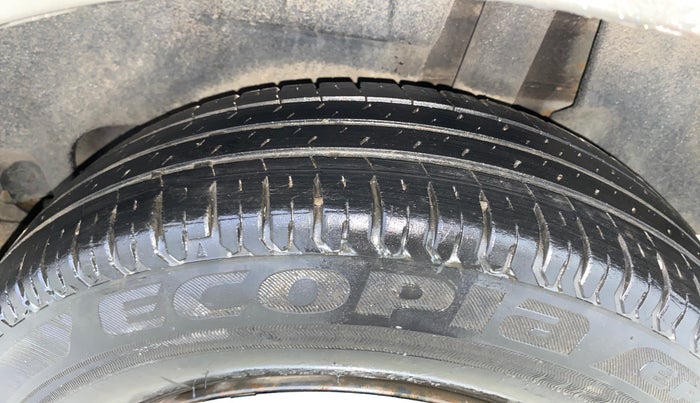 2018 Maruti Dzire VXI AMT, Petrol, Automatic, 44,042 km, Left Rear Tyre Tread
